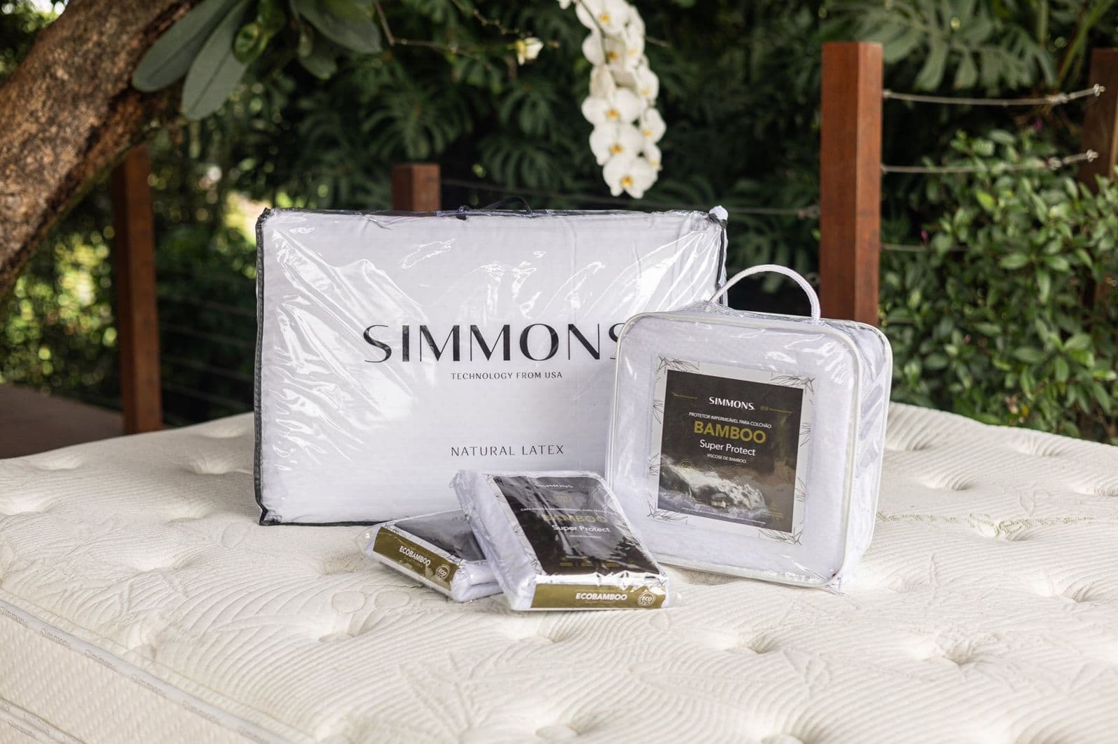 Embalagem Simmons sobre o colchão Bamboo Origem no jardim